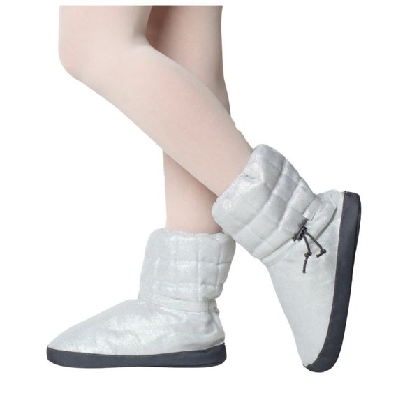 Russian Pointe Quilted Short Booties - Picture 6 of 6